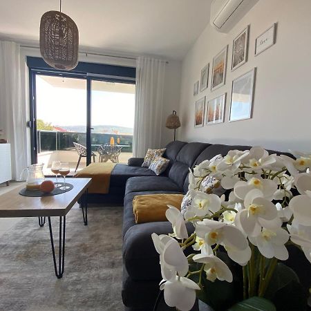Apartment Agnes With 63 M2 Rooftop Terrace, Grill And Pool Okrug Gornji Luaran gambar